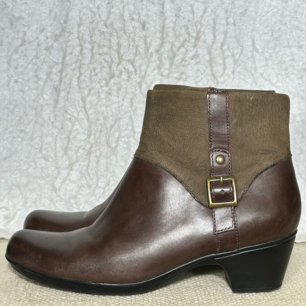 Clarks Womens Ingalls Dover 2-Tone Brown Leather/Suede Ankle Boot Shoes SZ 11M - Picture 2 of 12